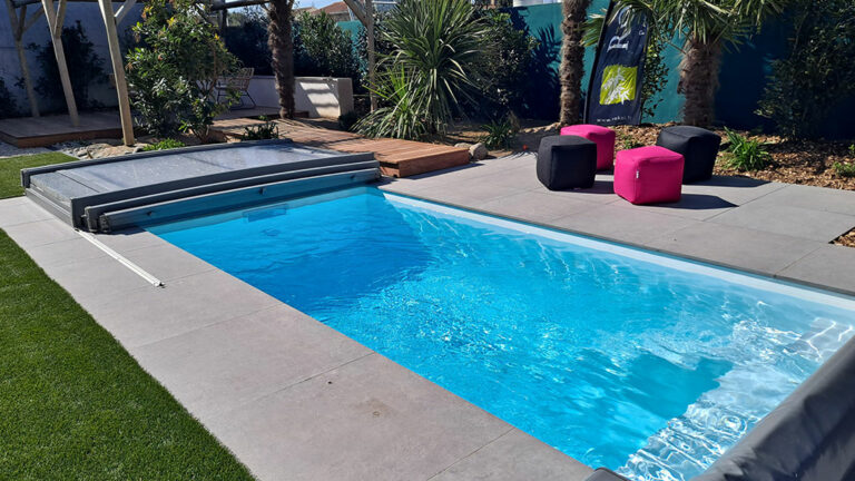 Piscine coque à la Roche-sur-Yon